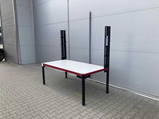 Werkbank met handmatige hoogteverstelling - afbeelding 3 van  4