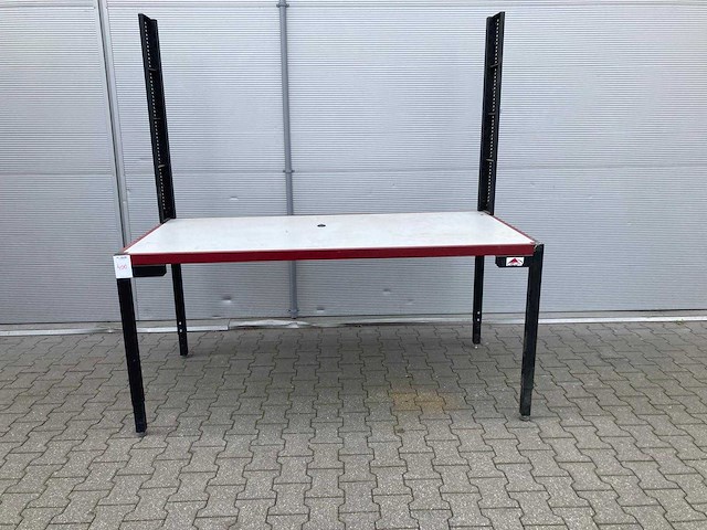 Werkbank met handmatige hoogteverstelling - afbeelding 1 van  4