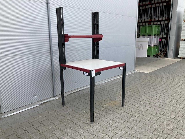 Werkbank met handmatige hoogteverstelling - afbeelding 2 van  4