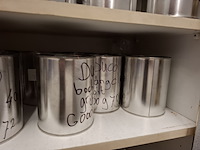 Werkbank met inhoud v.v. bankschroef - afbeelding 6 van  17