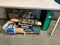 Werkbank met inhoud - afbeelding 8 van  8