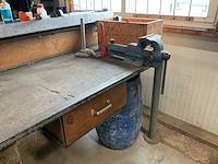 Werkbank met inhoud - afbeelding 16 van  17