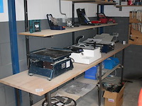 Werkbank met onderplateau en dubbel wandschap. afmeting 301 x 60 x 88 cm. let op: exclusief producten op en... - afbeelding 2 van  2