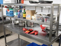 Werkbank met onderplateau voorzien van opbouwschappen. afm. 180 x 70 x werkhoogte 89 en totale hoogte 189 cm. - afbeelding 3 van  3
