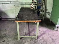 Werkbank met polijstmachine - afbeelding 2 van  4