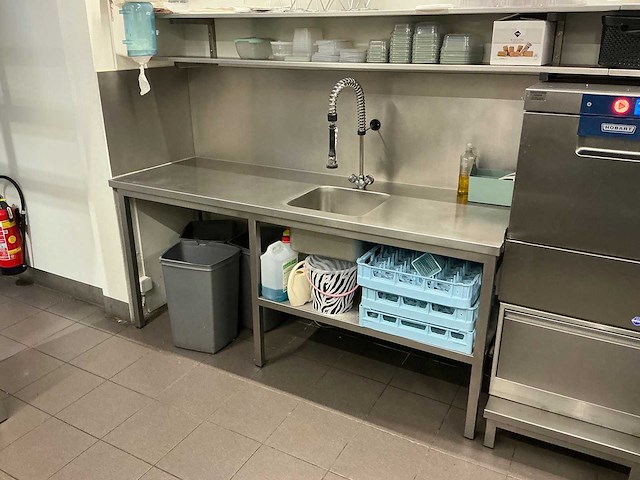 Werkbank met spoelbak - afbeelding 1 van  4