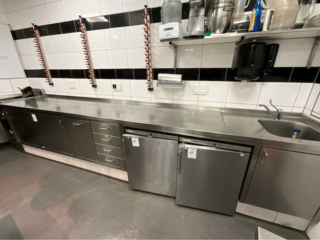 Werkbank met spoelbak - afbeelding 7 van  14