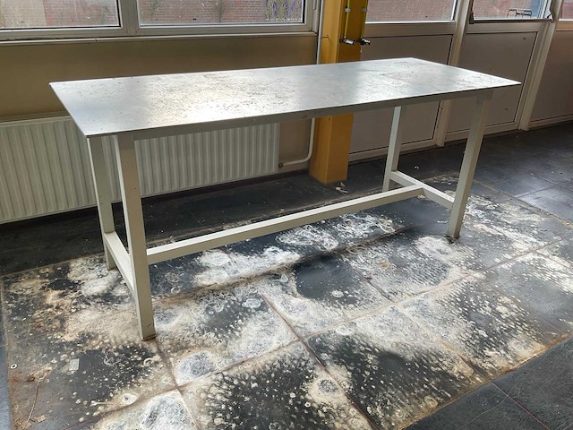 Werkbank met stalen blad - afbeelding 1 van  5