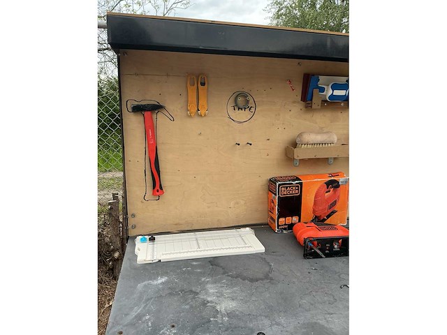 Werkbank met toebehoren - afbeelding 5 van  9