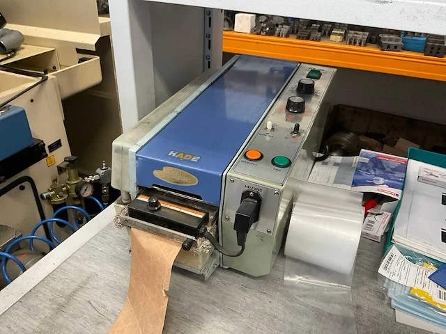 Werkbank met toebehoren - afbeelding 5 van  15