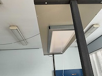 Werkbank met verlichting - afbeelding 2 van  2