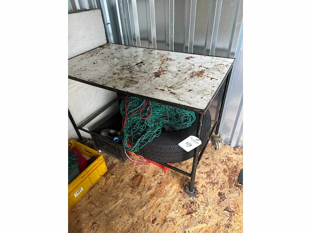 Werkbank met zwenkwiel - afbeelding 2 van  2