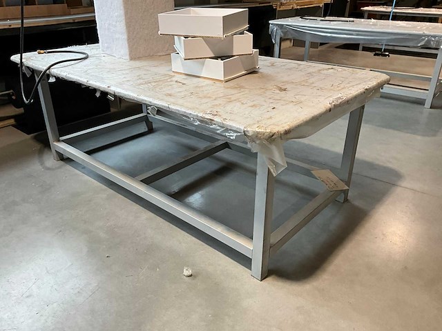 Werkbank (staal) (4x) - afbeelding 3 van  6