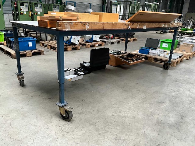 Werkbank / werktafel (mobiel) - afbeelding 2 van  4