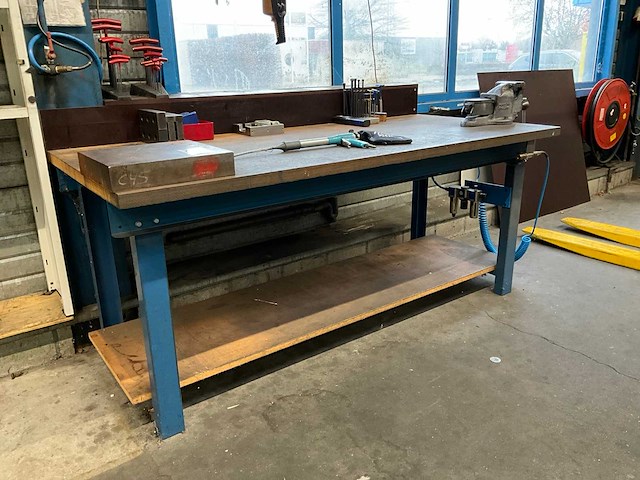 Werkbank - afbeelding 1 van  9