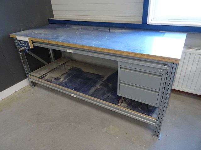 Werkbank - afbeelding 1 van  3
