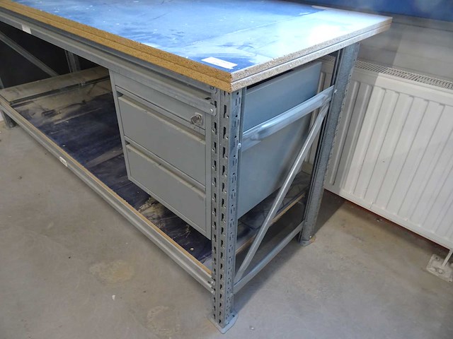 Werkbank - afbeelding 3 van  3