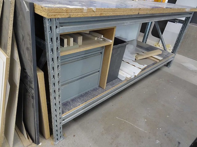 Werkbank - afbeelding 3 van  3