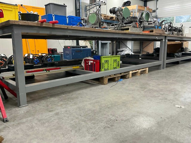Werkbank - afbeelding 2 van  2