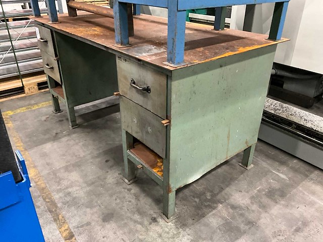 Werkbank - afbeelding 2 van  7