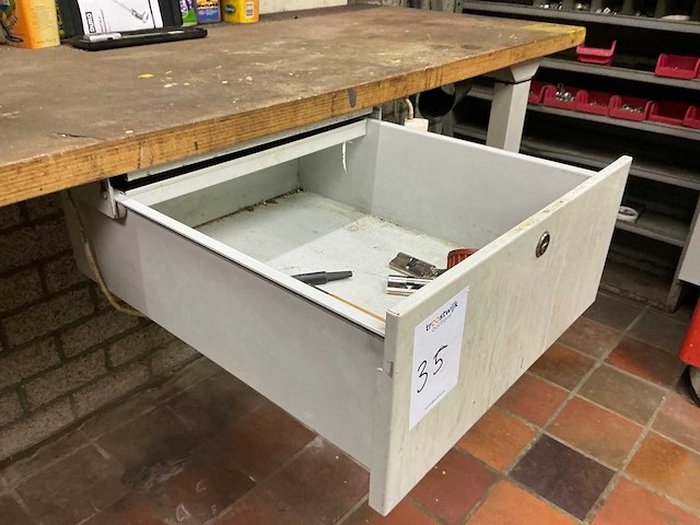 Werkbank - afbeelding 2 van  9
