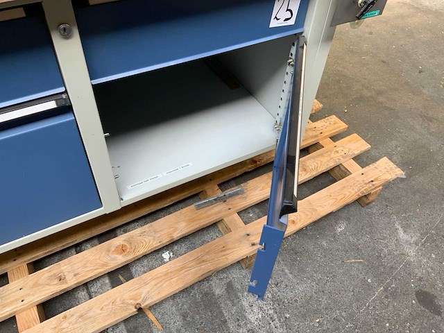 Werkbank - afbeelding 3 van  3