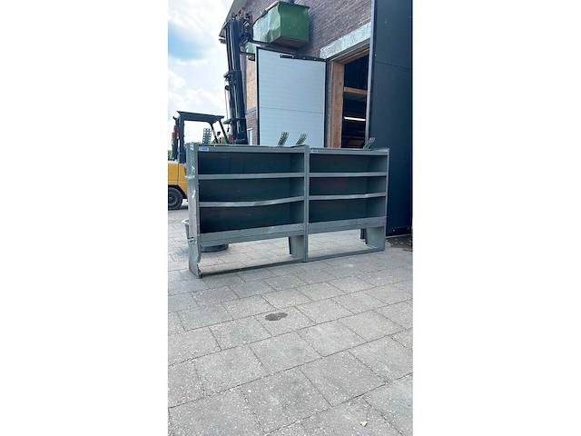 Werkbank/opslag (2x) - afbeelding 2 van  2