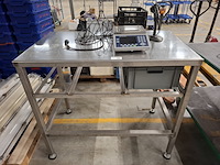 Werkbankopstelling met telweegschaal