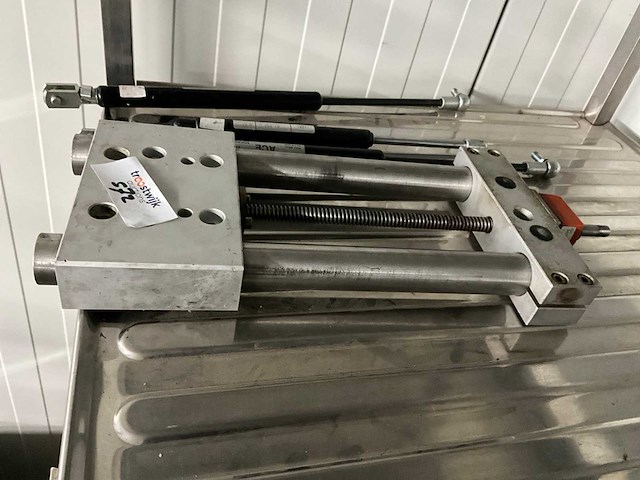 Werkcilinder & gasveer - afbeelding 2 van  5