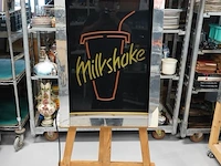 Werkende milkshake neon verlichting. werkt - afbeelding 7 van  10