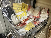 Werkhandschoen en divers, kabel krimpdoppen - afbeelding 1 van  9