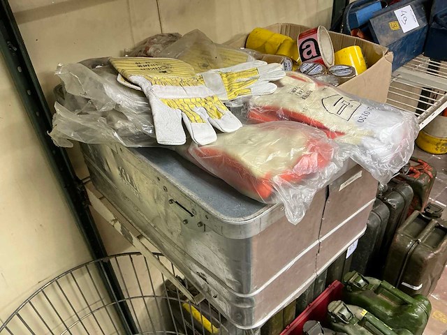 Werkhandschoen en divers, kabel krimpdoppen - afbeelding 2 van  9