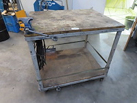 Werkkar met bankschroef - afbeelding 1 van  2