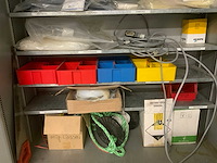 Werkkast met inhoud - afbeelding 9 van  9