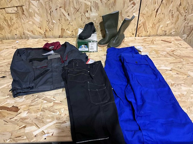 Werkkleding en schoenen - afbeelding 1 van  7