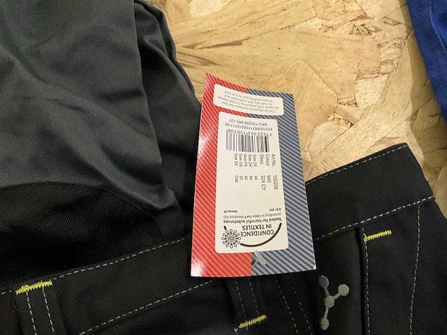 Werkkleding en schoenen - afbeelding 4 van  7