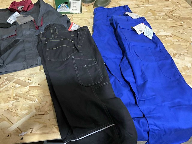 Werkkleding en schoenen - afbeelding 7 van  7