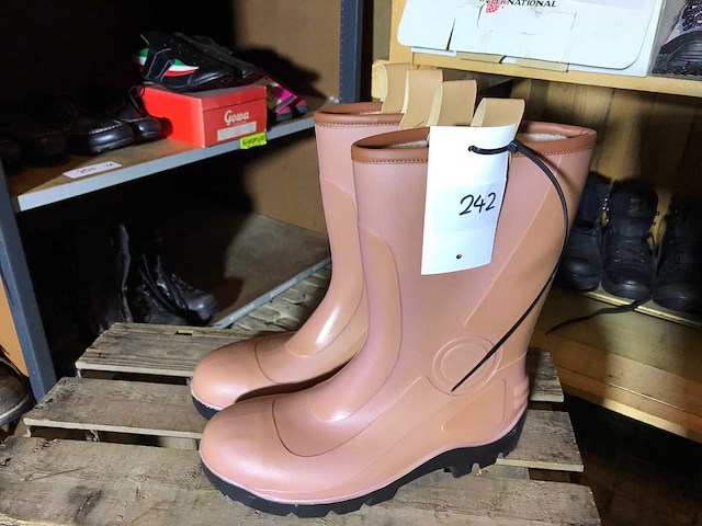 Werklaarzen stalen neus - afbeelding 1 van  2