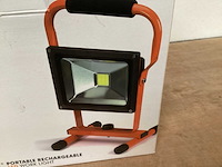 Werklamp 20w oplaadbaar (2x) - afbeelding 2 van  2