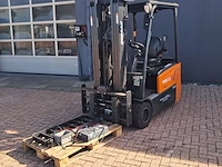 Werkmaterieel, heftrucks & hoogwerkers