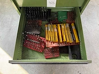 Werkplaatkast met inhoud - afbeelding 12 van  17