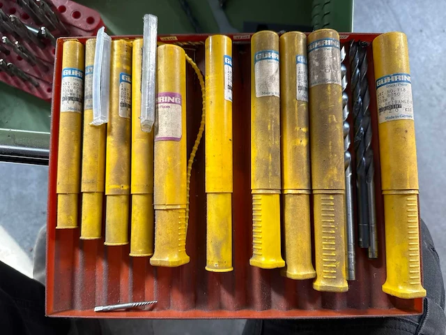 Werkplaatkast met inhoud - afbeelding 8 van  17