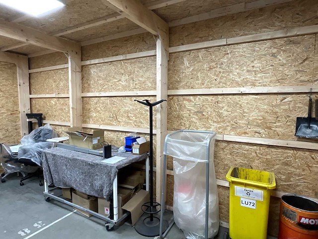 Werkplaats 28m3 demontabel v.v. schuifdeur en verlichting - afbeelding 6 van  7