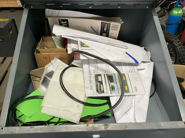 Werkplaats desk - afbeelding 4 van  5