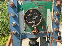 Werkplaats hydraulische pers met mandbak - afbeelding 6 van  7