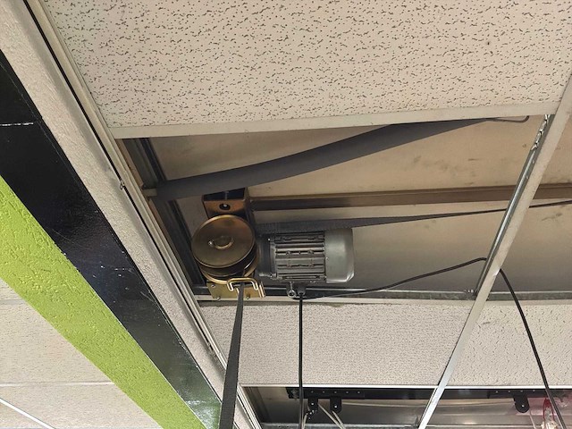 Werkplaats inventaris en onderdelen - afbeelding 17 van  40