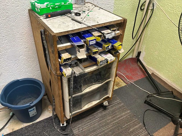 Werkplaats inventaris en onderdelen - afbeelding 9 van  40