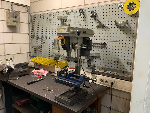Werkplaats inventaris - afbeelding 2 van  5
