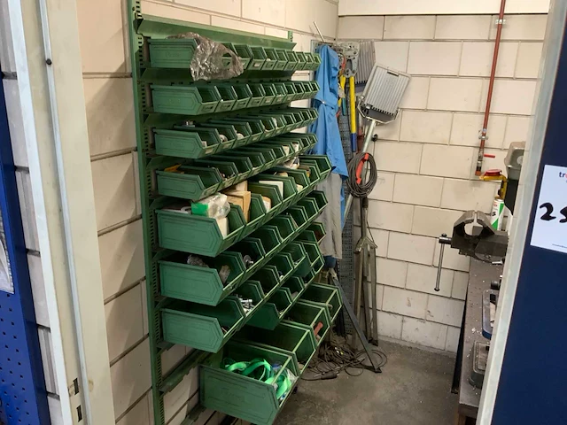 Werkplaats inventaris - afbeelding 3 van  5
