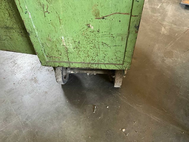 Werkplaats kar met bankschroef - afbeelding 6 van  6